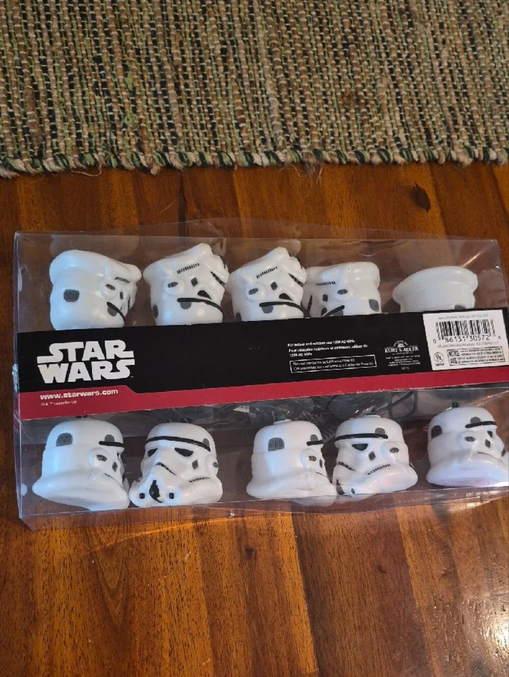 Star Wars string stormtrooper